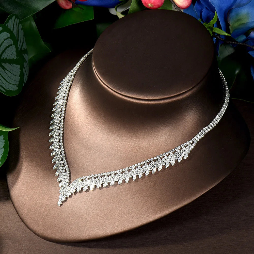 Diorina Jewelry Swarovski Crystal - Luxury Jewelry Set – Ornate Necklace & Earrings for Special Occasions