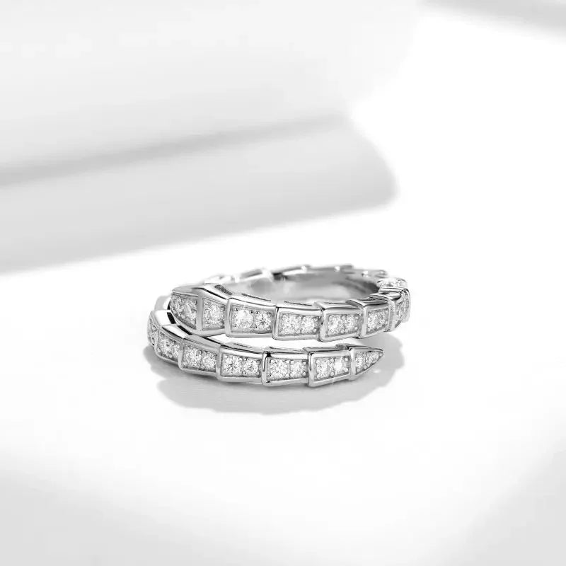 Diorina Jewelry Trendy Snake-Shaped Ring - Gold plated