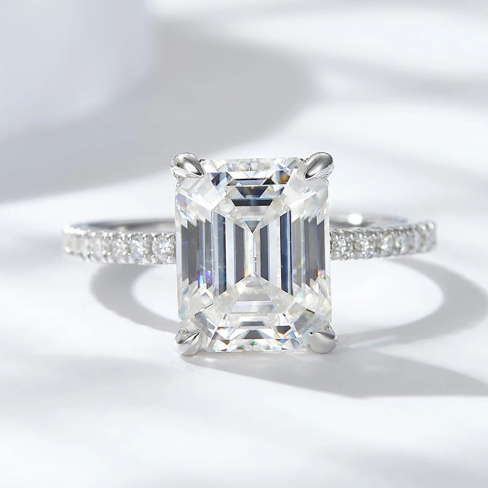 Diorina Jewelry Emerald Elegance Engagement Ring – Classic Emerald-Cut Solitaire with Pavé Band