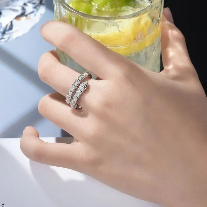 Diorina Jewelry Trendy Snake-Shaped Ring - Gold plated